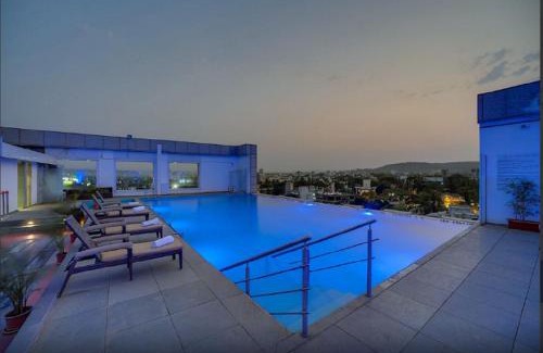 Shivajinagar Hotel | Ramee Grand Hotel and Spa, Pune