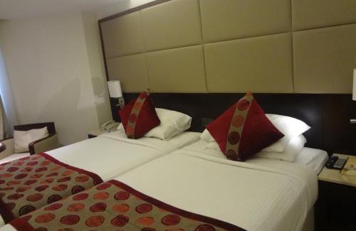 Juhu Hotel | Ramee Guestline Hotel Juhu