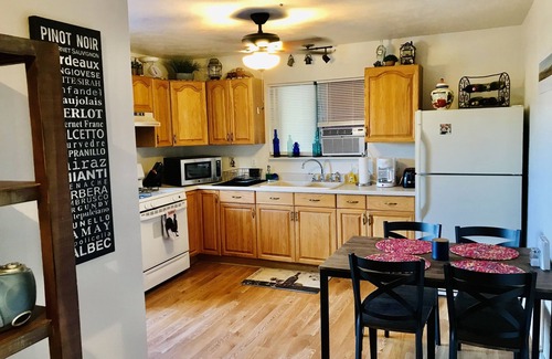 Lazear House | Ranch House on a private 70 acre ranch