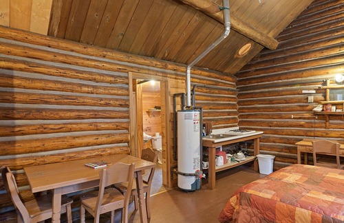 Cheyenne Crossing Cabin | Ranger Cabin on Spearfish Creek