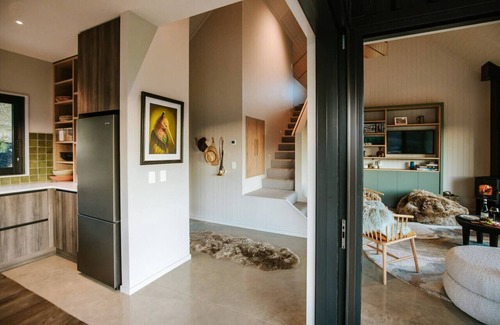 Gladstone House | Ranger`s Retreat | Mountain Views | Secluded