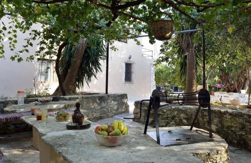 Gavalochori House | Raphael Evangellos Villa