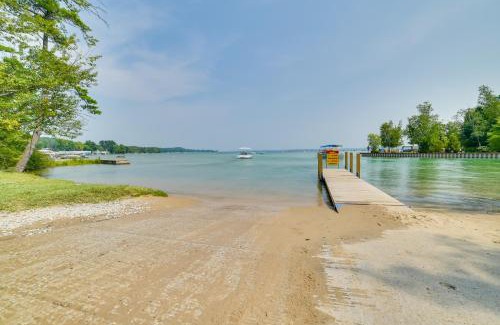 Rapid City House | Rapid City Cottage with Deck quarter Mi to Torch Lake!