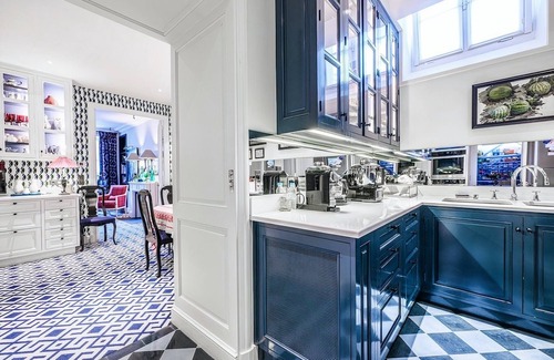Quartier des Invalides Apartment | Rare 300m² Gem in Historic 18th-Century Mansion – Heart of Saint-Germain