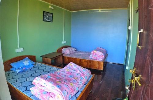 Lebong and Mineral Spring Tea Garden House | Ratnadip Homestay By StayApart