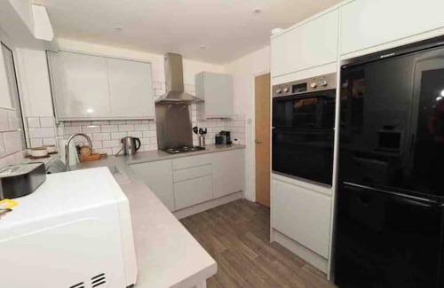 Rossendale House | Rawtenstall bungalow. Great for steam train.