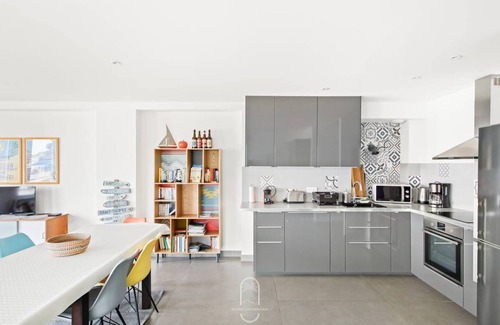 Le Pradet Apartment | RDJ Villa Antoine 3 étoiles Vue Mer La Garonne WiFi/PK