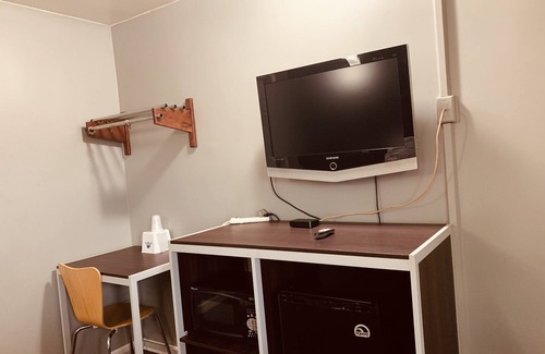 Norristown Hotel | Red Carpet Inn