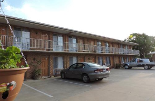 Red Cliffs Hotel | Red Cliffs Colonial Motor Lodge, Mildura Region
