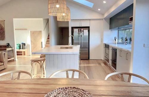 Red Hill South Villa | Red Hill Lane 5BedroomVineyard&RuralValleyViews