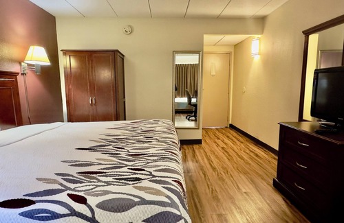 Vernon Hotel | Red Roof Inn Hartford - Vernon