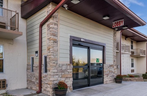 Richmond Hotel | Red Roof Inn Richmond, IN