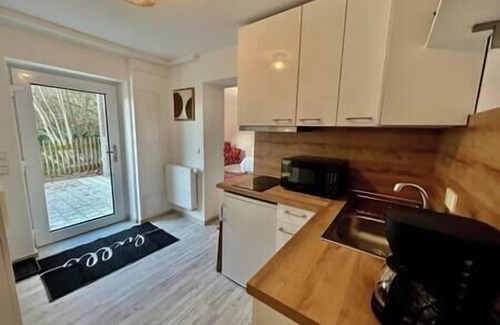 Eddigehausen Apartment | 🌹Red Rose – A Symbol of Timeless Beauty🌹