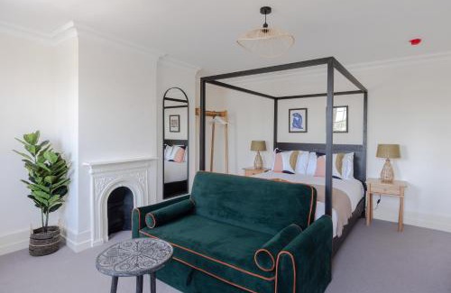 Redcliffe Apartment | Redcliffe Parade No 9 I City Centre