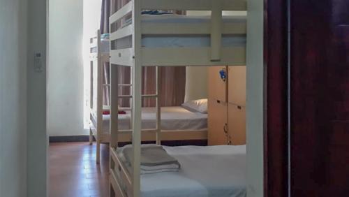 Manado City Centre Hostel | RedDoorz Hostel @ Manado Green Hostel