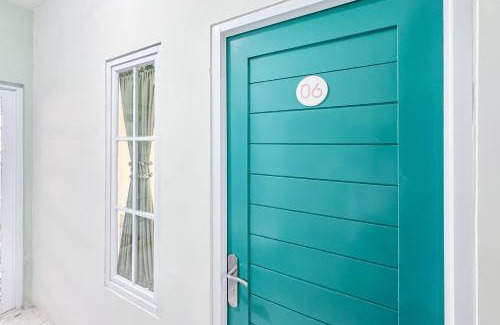 Tembalang Hotel | RedDoorz Near Kedungmundu Semarang