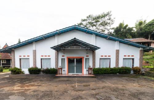 Sukabumi Hotel | RedDoorz Plus At Grand Yustik Sukabumi