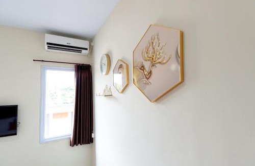 Tanjung Uncang Hotel | RedDoorz Plus at Komplek ABC Batu Aji Batam