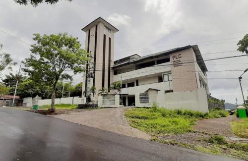 Bitung House | RedDoorz Plus @ Bitung City Center