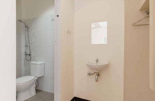 Medan House | RedDoorz Plus near Millenium ICT Centre Medan 2