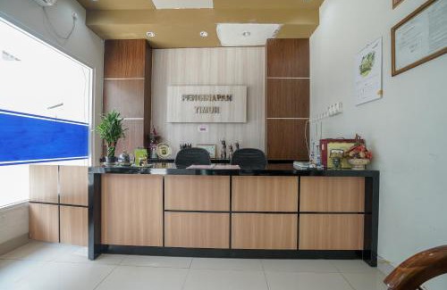 Sukarami Hotel | RedDoorz Plus near Palembang Airport 3