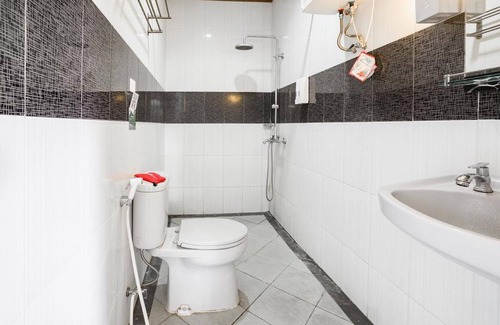 Lawang Hotel | RedDoorz Plus @ Purwodadi