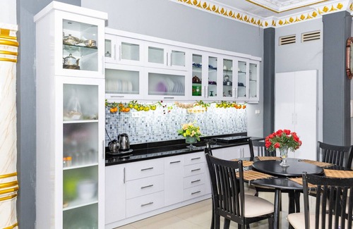 Manado Hotel | RedDoorz Premium @ Sea Residence Manado