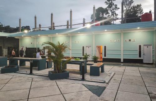 Sarolangun Hotel | RedDoorz Syariah at Naffa Homestay