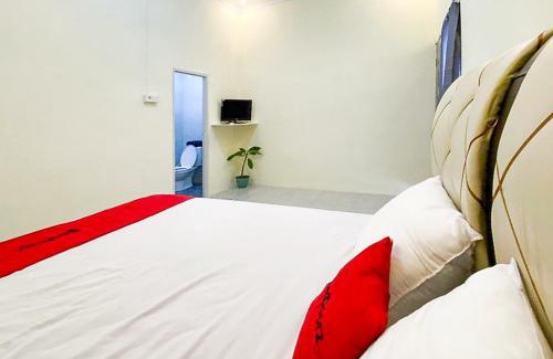 Jambi Hotel | Reddoorz Syariah at Sadulur Pematang Sulur Jambi