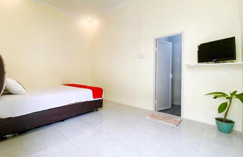 Jambi Hotel | Reddoorz Syariah at Sadulur Pematang Sulur Jambi