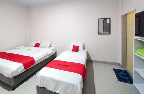Mandau Hotel | RedDoorz Syariah at Wisma Seroja Indah Duri
