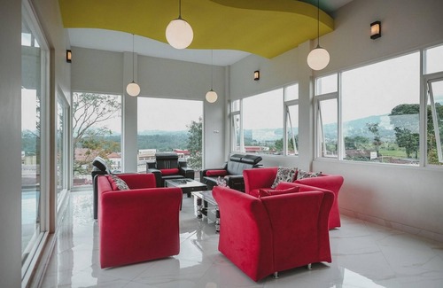 Wonosobo House | RedDoorz Syariah @ Jalan Dieng