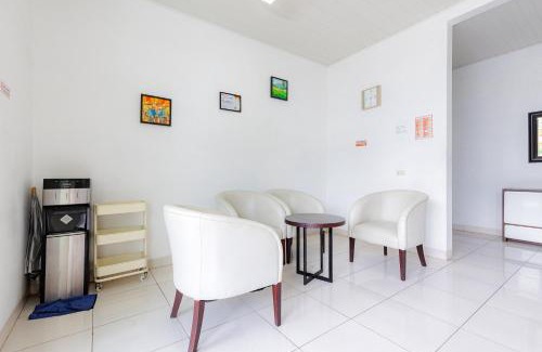 Rajabasa House | RedDoorz Syariah near Transmart Lampung