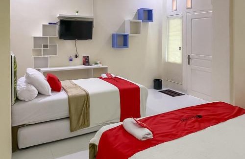 Rajabasa Hotel | RedDoorz Syariah near PKOR Lampung