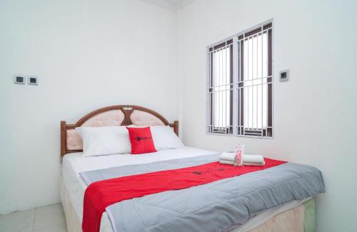 Banjarmasin House | RedDoorz Syariah near Jalan A Yani KM 8 Citraland