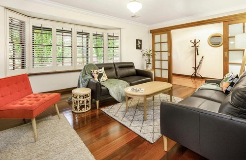 Belair House | Redgum-Retreat, 4Bdrm Sleeps 8 Wildlife