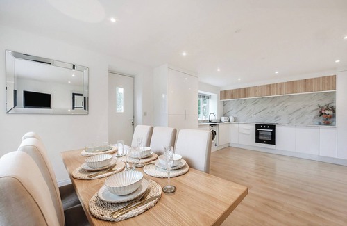 Battle Cottage | Reeves Place - UK48165