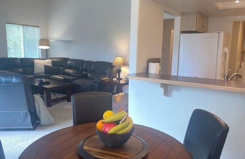 Campbell Park Condo | Reflection Lake in UMED District: a tranquil setting in midst of an active city