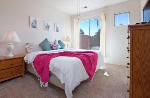 Nepenthe House | Refreshing Sedona Sanctuary with Pool and Hot Tub for Family