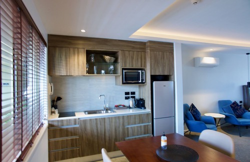 Fenton Street Hotel | Regal Palms Resort