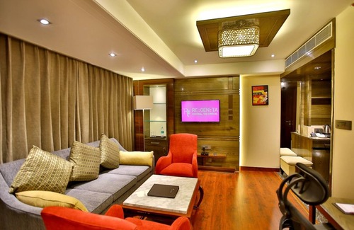 Kanpur Hotel | Regenta Central The Crystal