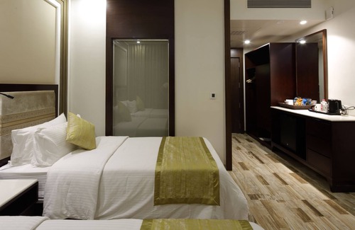 Ahmedabad Hotel | Regenta Inn Ranip Ahmedabad