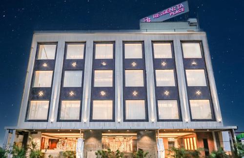 Bhopal Hotel | Regenta Place Bhopal by Royal Orchid Hotels Limited