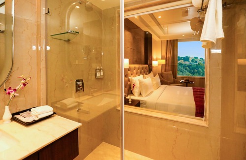 Jhansi Hotel | Regenta Place Jhansi by Royal Orchid Hotels Limited