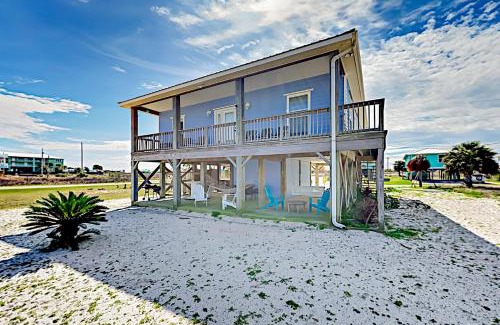 Fort Morgan Pines House | Relax by the Bay