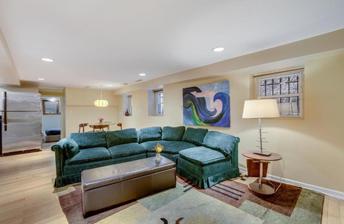Pulaski Park Apartment | Relax in Winter Park - You Will LOVE the Garden Access and the Classic, Comfortable Feeling apts