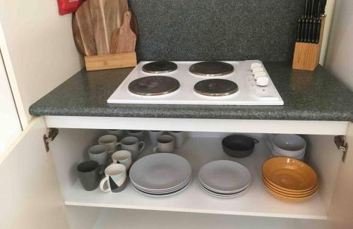 Devonport House | RELAX on Ronald Street