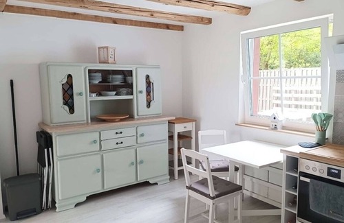 Steinhagen House | Relax on the southern slope of the Teutoburg Forest in the Marion vacation home.