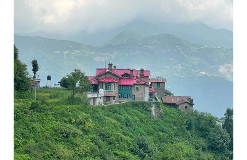 Shyamkhet Villa | Relax, rejuvenate and experience authentic Kumaoni cuisine and Ayurvedic spa.