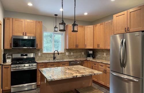 Anchor Point House | Relaxation Station - Hot Tub and Two Bedroom Cabin